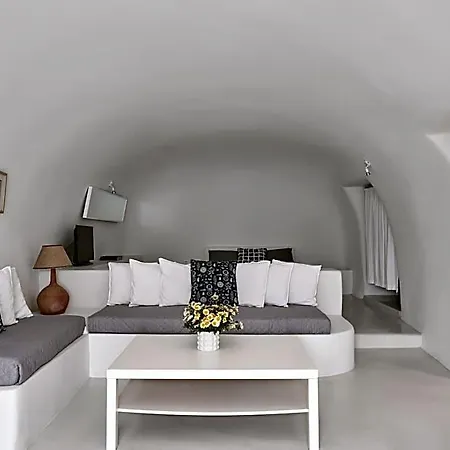 Fava Eco Hotel Oia